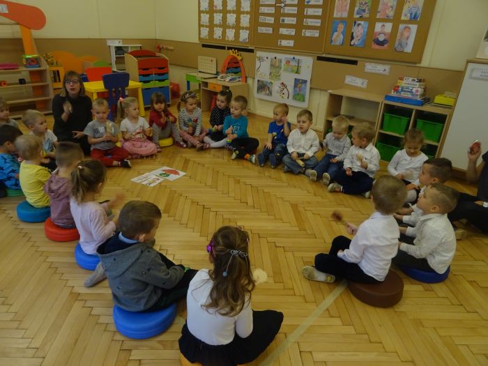 Zajęcia umuzykalniające w grupie 